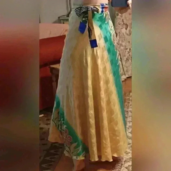 Full Length Maxi Wrap Skirt NWOT - Picture 4 of 10